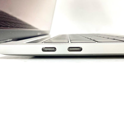 【全額返金保証】【最速発送】Apple MacBook Pro 13.3インチ 2019 2.4 GHz クアッドコア Intel Core i5 16GB SSD 256GB シルバー 86.1% 動作確認済