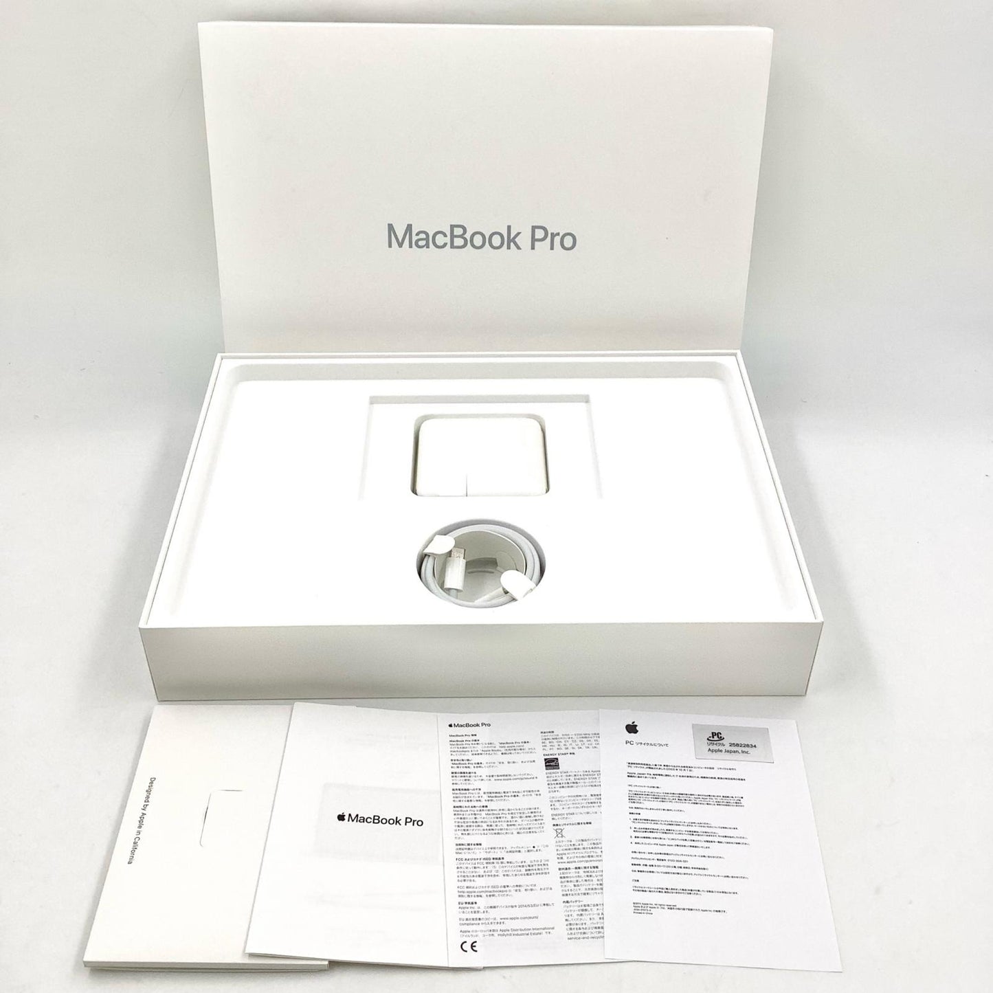 【全額返金保証】【最速発送】Apple MacBook Pro 13.3インチ 2019 2.4 GHz クアッドコア Intel Core i5 16GB SSD 256GB シルバー 86.1% 動作確認済