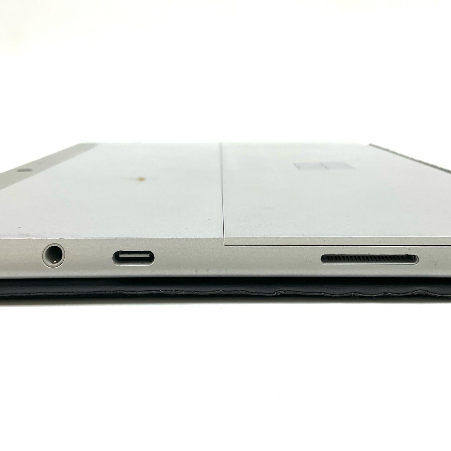 【全額返金保証】【最速発送】Microsoft Surface Go 2 1901 Intel Pentium CPU 4425Y 8GB M.2 SSD 128GB 92.8% 動作確認済