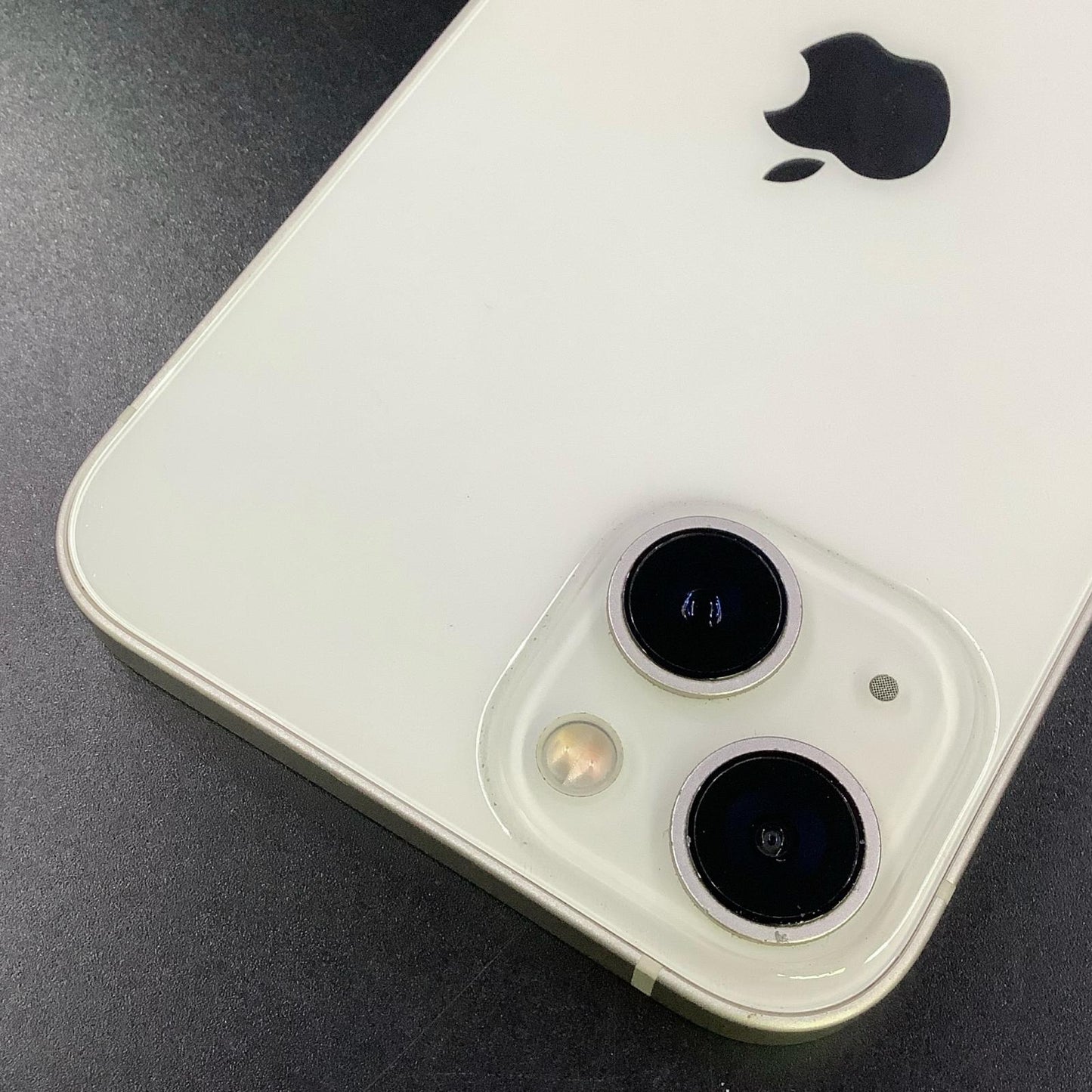 【全額返金保証】【最速発送】Apple iPhone iPhone 13 128GB スターライト au SIMフリー 動作確認済 85%