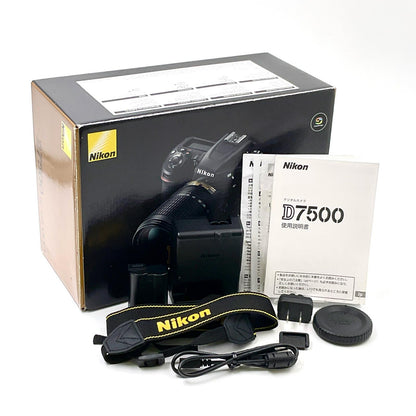 【全額返金保証】【最速発送】Nikon デジタル一眼 D7500 ボディ ブラック 美品 動作確認済