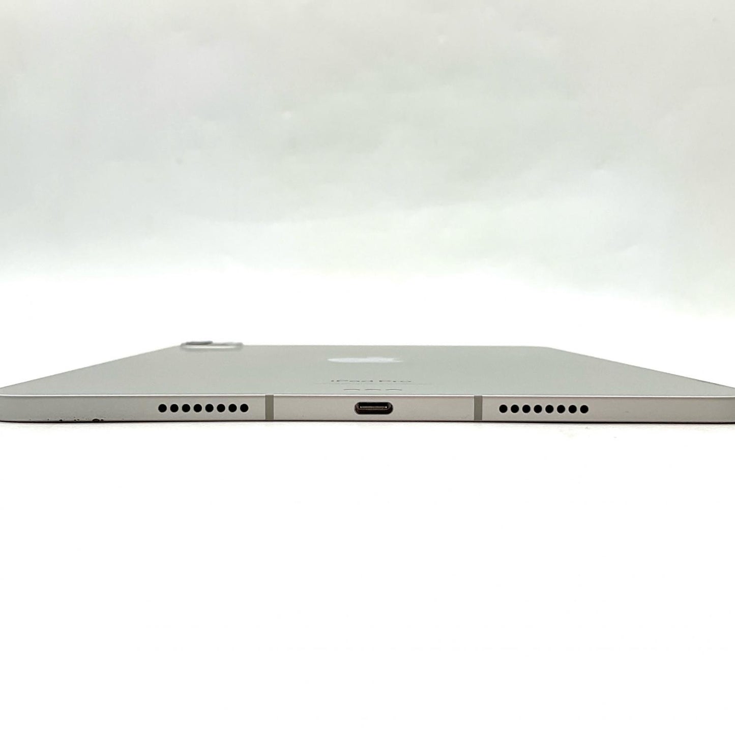 【全額返金保証】【最速発送】Apple iPad Pro 11インチ 第4世代 1TB シルバー WiFi+Cellular au SIMフリー 動作確認済