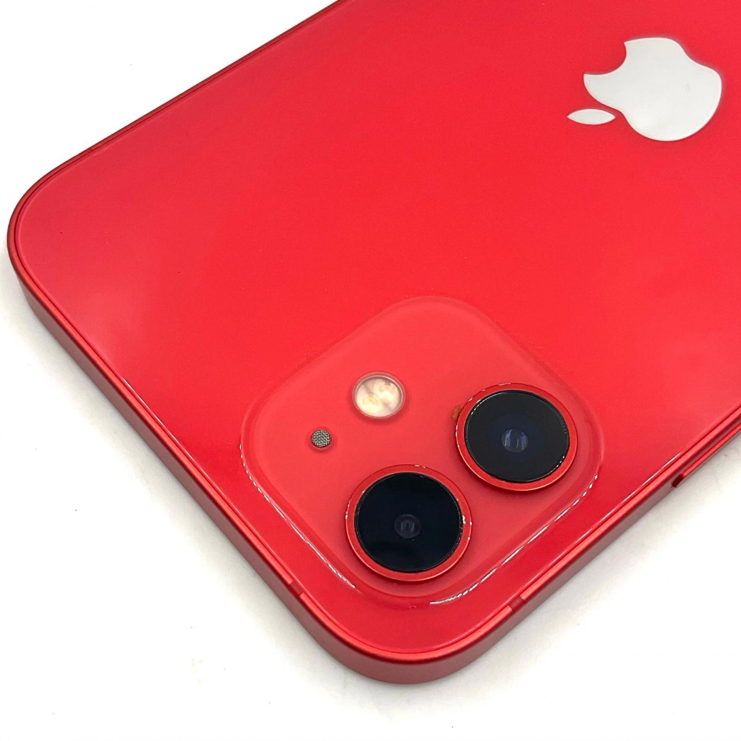 【全額返金保証】【最速発送】Apple iPhone iPhone 12 64GB (PRODUCT)RED docomo 白ロム 動作確認済 81%