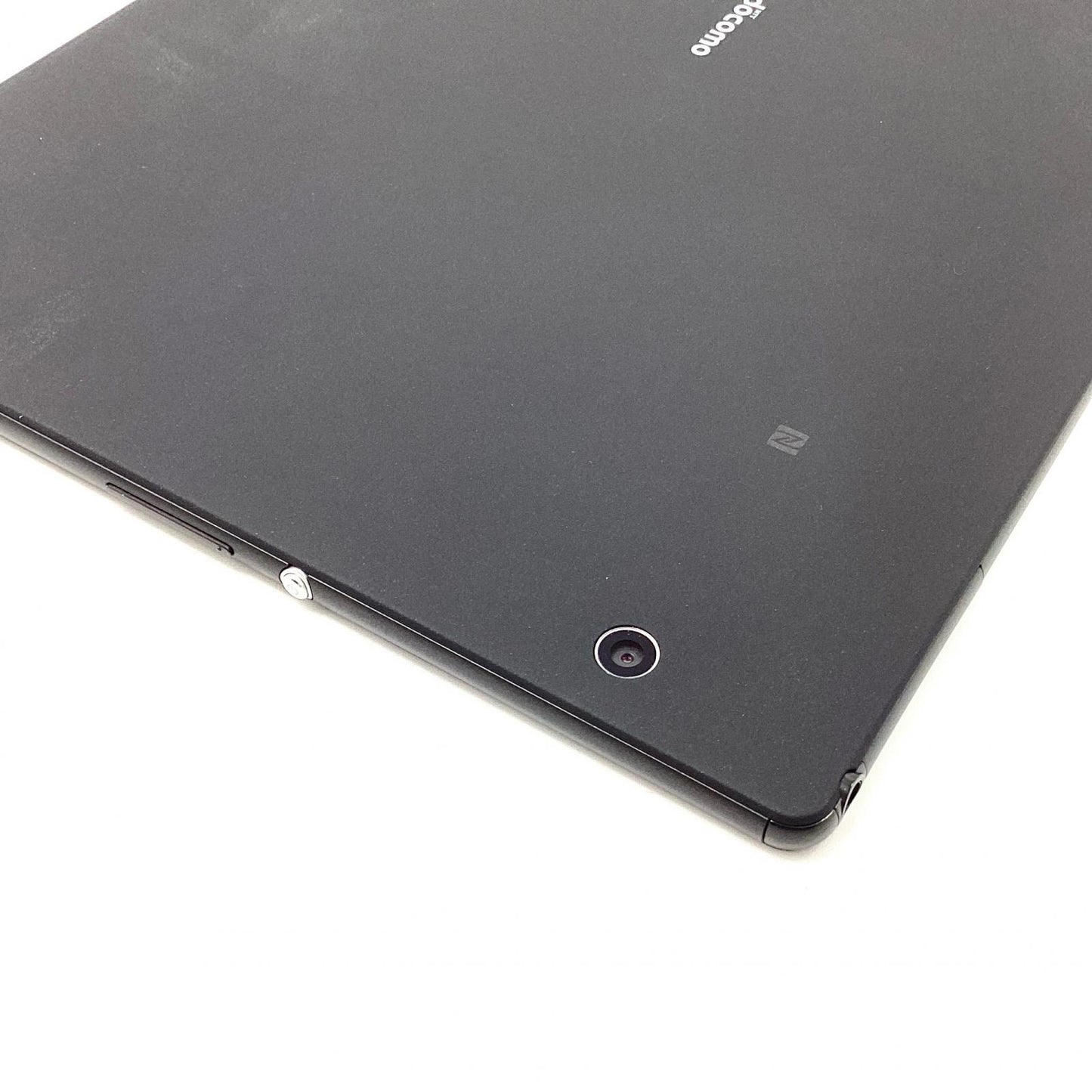 【全額返金保証】【最速発送】Sony Xperia Z4 10.1インチ 32GB docomo 白ロム 動作確認済