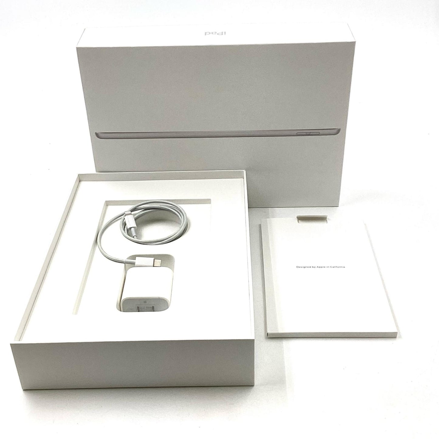 【全額返金保証】【最速発送】Apple iPad iPad 10.2インチ 第9世代 64GB シルバー WiFi+Cellular docomo SIMフリー 白ロム 動作確認済