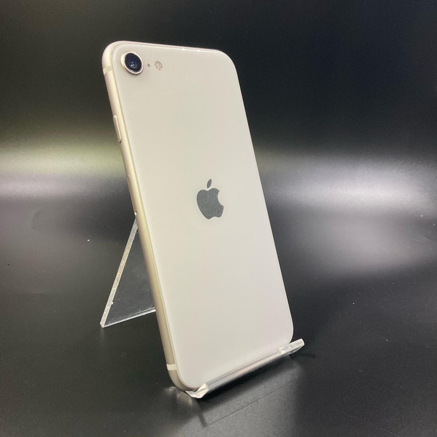 【全額返金保証】【最速発送】Apple iPhone iPhone SE（第3世代） 64GB スターライト Softbank SIMフリー 白ロム 動作確認済 77%