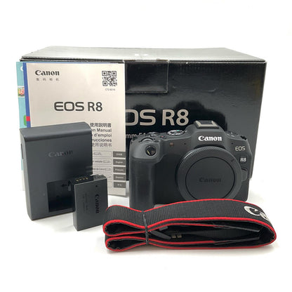 【全額返金保証】【最速発送】Canon デジタル一眼 EOS R8　ボディ　ブラック 美品 動作確認済