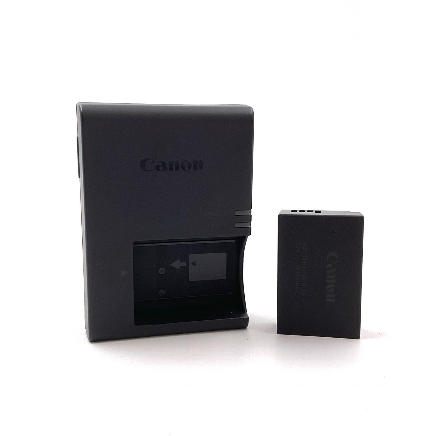 【全額返金保証】【最速発送】Canon デジタル一眼 EOS Kiss X8i ボディ ブラック 動作確認済