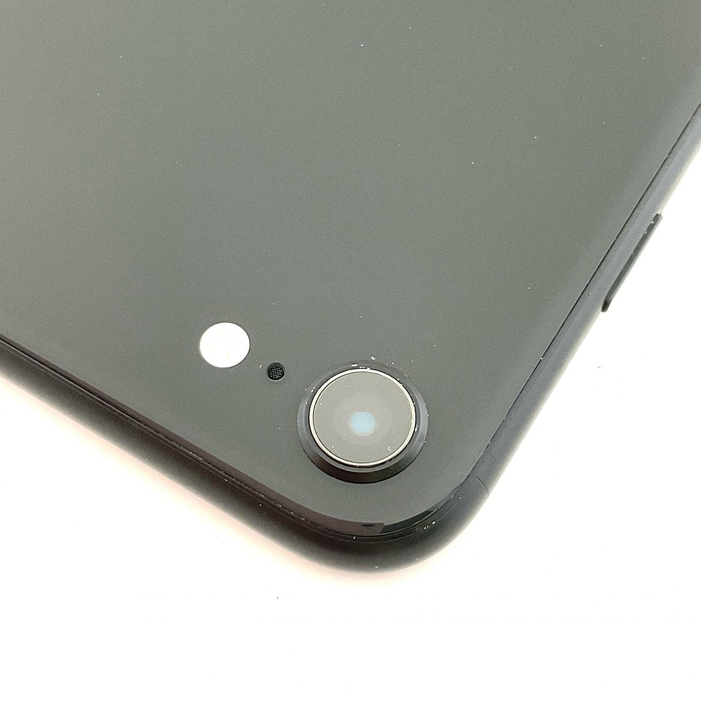 【最速発送】Apple iPhone iPhone SE（第2世代） 128GB ブラック SIMフリー 白ロム【難有】 72%