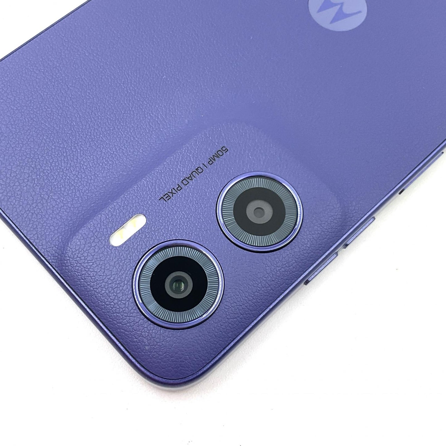 【全額返金保証】【最速発送】Motorola moto g 5 128GB フレッシュラベンダー SIMフリー XT2523-5 白ロム 超美品 動作確認済