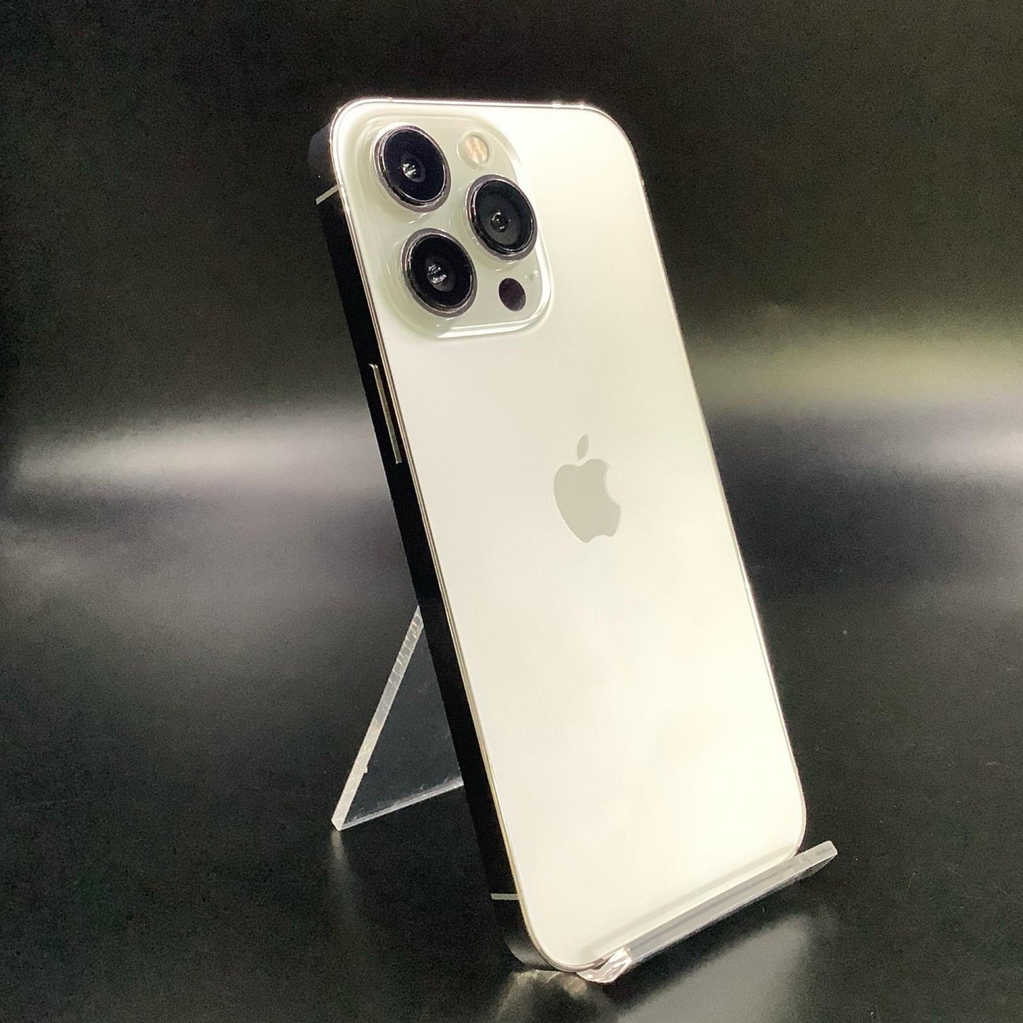 【全額返金保証】【最速発送】Apple iPhone iPhone 13 Pro 128GB シルバー SIMフリー 白ロム 動作確認済 77%
