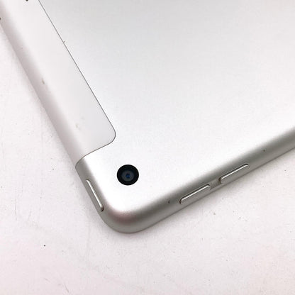 【全額返金保証】【最速発送】Apple iPad iPad 10.2インチ 第7世代 32GB シルバー WiFi+Cellular Softbank 白ロム 動作確認済