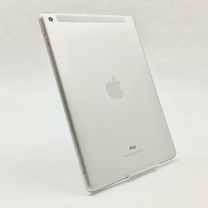 【全額返金保証】【最速発送】Apple iPad iPad 9.7インチ 第5世代 32GB シルバー WiFi+Cellular docomo SIMフリー 白ロム 美品 動作確認済