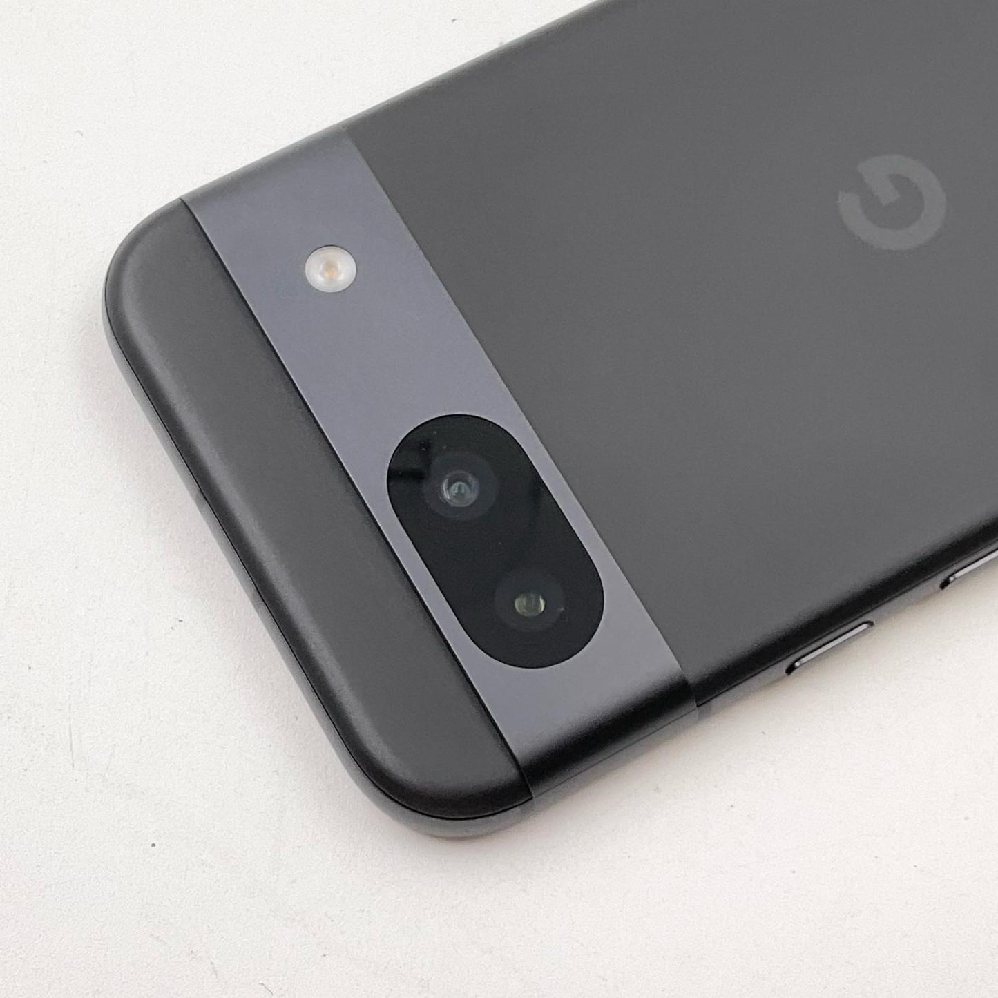 【全額返金保証】【最速発送】Google Pixel 8a 128GB Obsidian Softbank G576D 白ロム 超美品 動作確認済