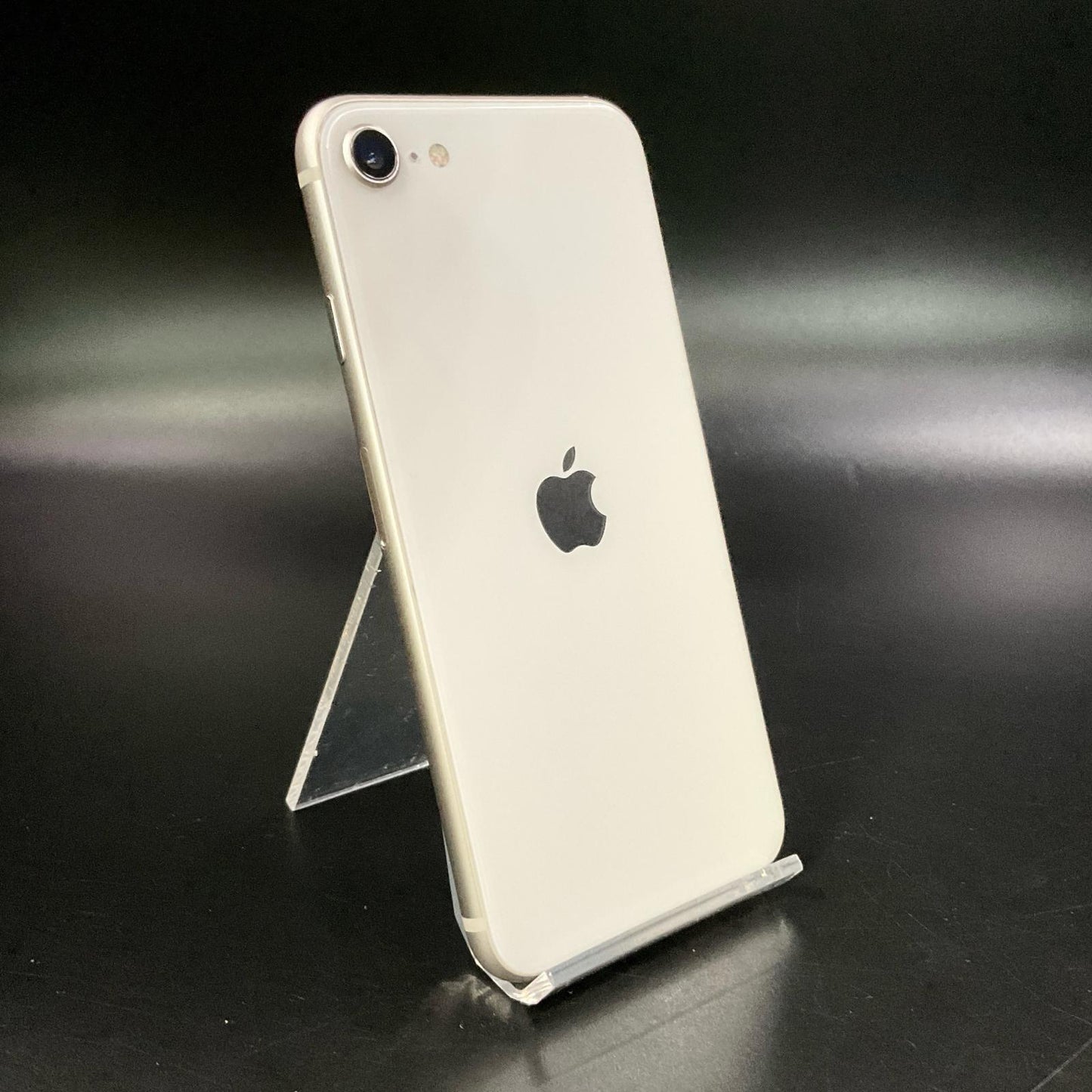 【全額返金保証】【最速発送】Apple iPhone iPhone SE（第3世代） 64GB スターライト Softbank 白ロム 動作確認済 83%