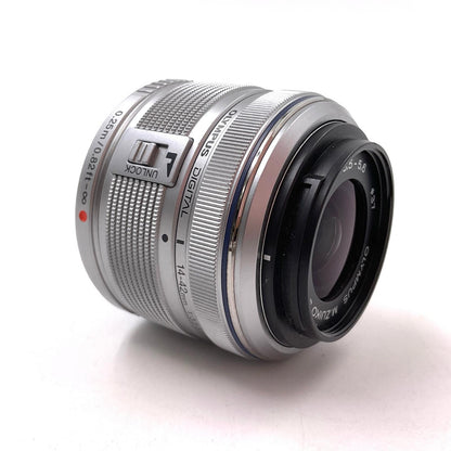 【全額返金保証】【最速発送】OLYMPUS M.ZUIKO DIGITAL 14-42mm F3.5-5.6 II R [シルバー] 動作確認済