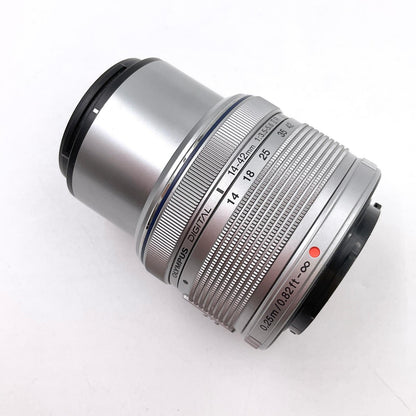 【全額返金保証】【最速発送】OLYMPUS M.ZUIKO DIGITAL 14-42mm F3.5-5.6 II R [シルバー] 動作確認済