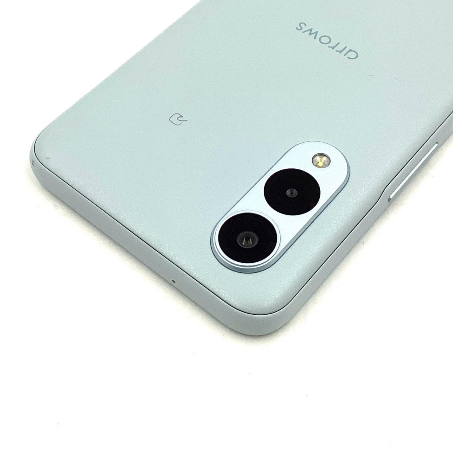 【全額返金保証】【最速発送】富士通 arrows We2 64GB ライトブルー docomo SIMフリー F-52E 白ロム 超美品 動作確認済