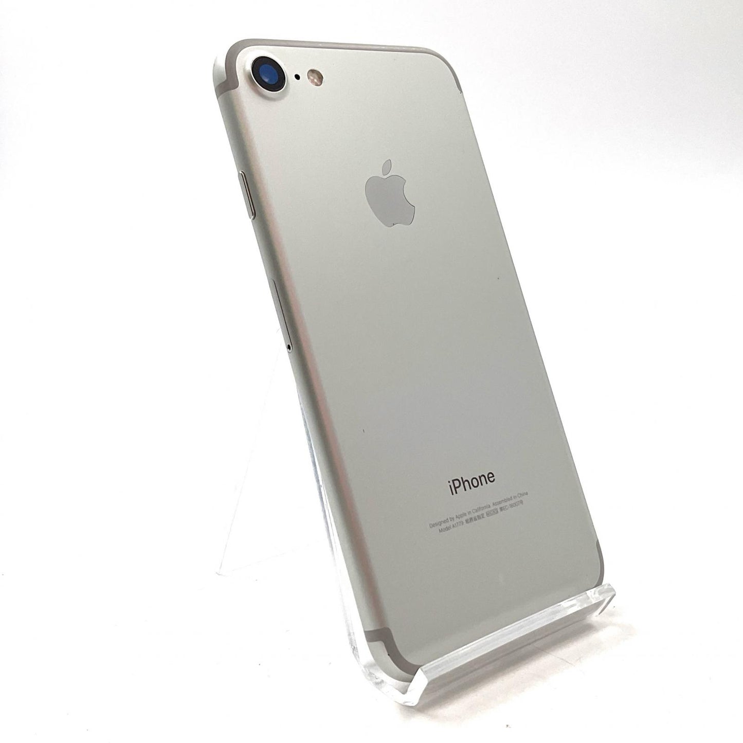 【全額返金保証】【最速発送】Apple iPhone iPhone 7 32GB シルバー docomo 白ロム 動作確認済 85%