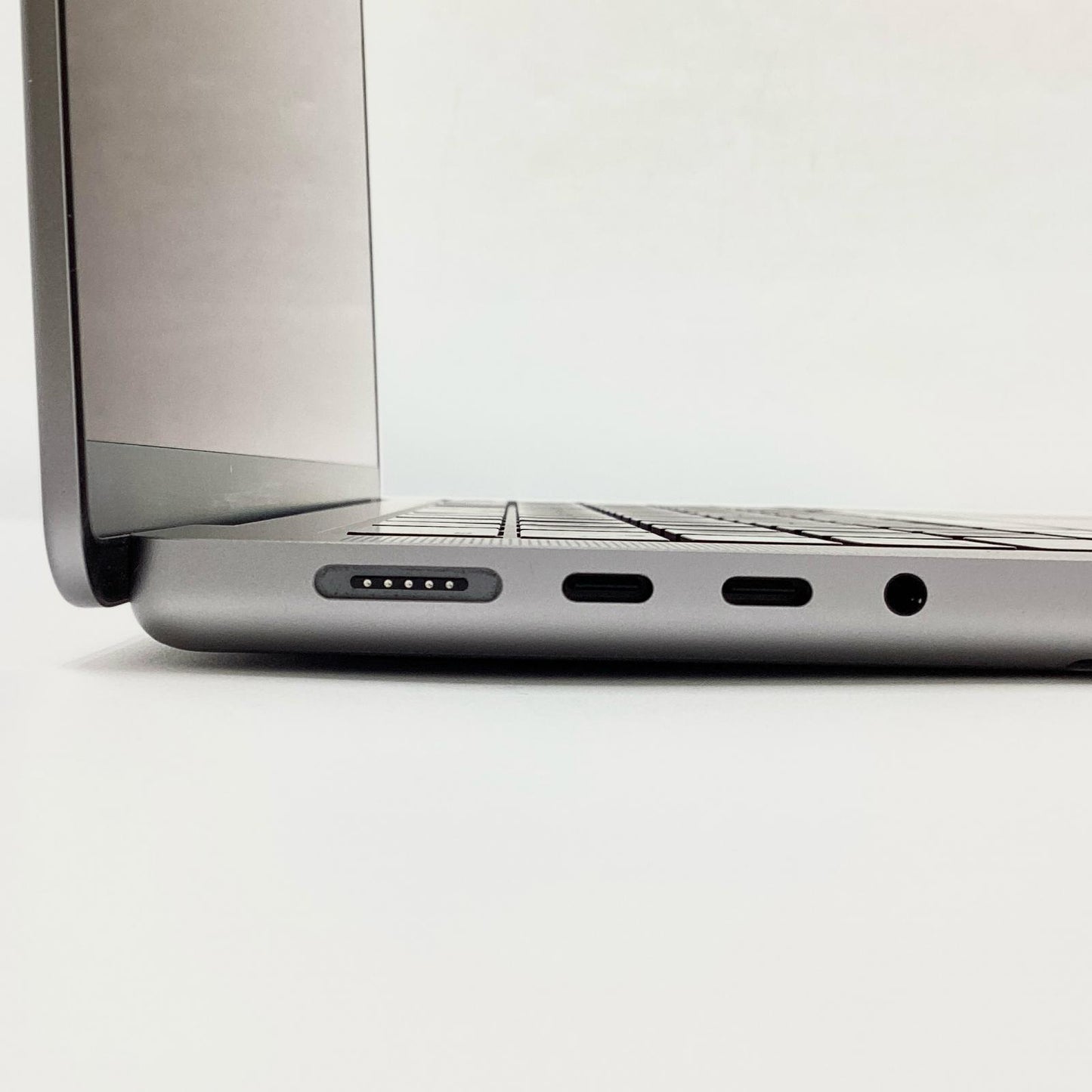 【全額返金保証】【最速発送】Apple MacBook Pro Pro 14インチ 2023 Apple M3 16GB SSD 512GB スペースグレイ 100% 動作確認済