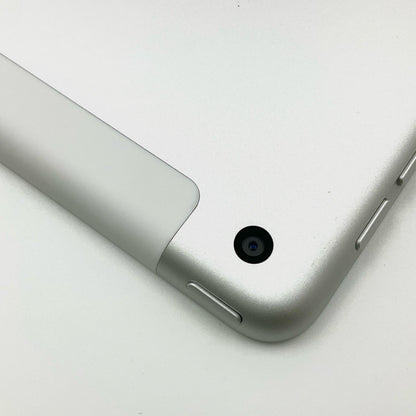 【全額返金保証】【最速発送】Apple iPad iPad 10.2インチ 第9世代 64GB シルバー WiFi+Cellular au 白ロム 美品 動作確認済
