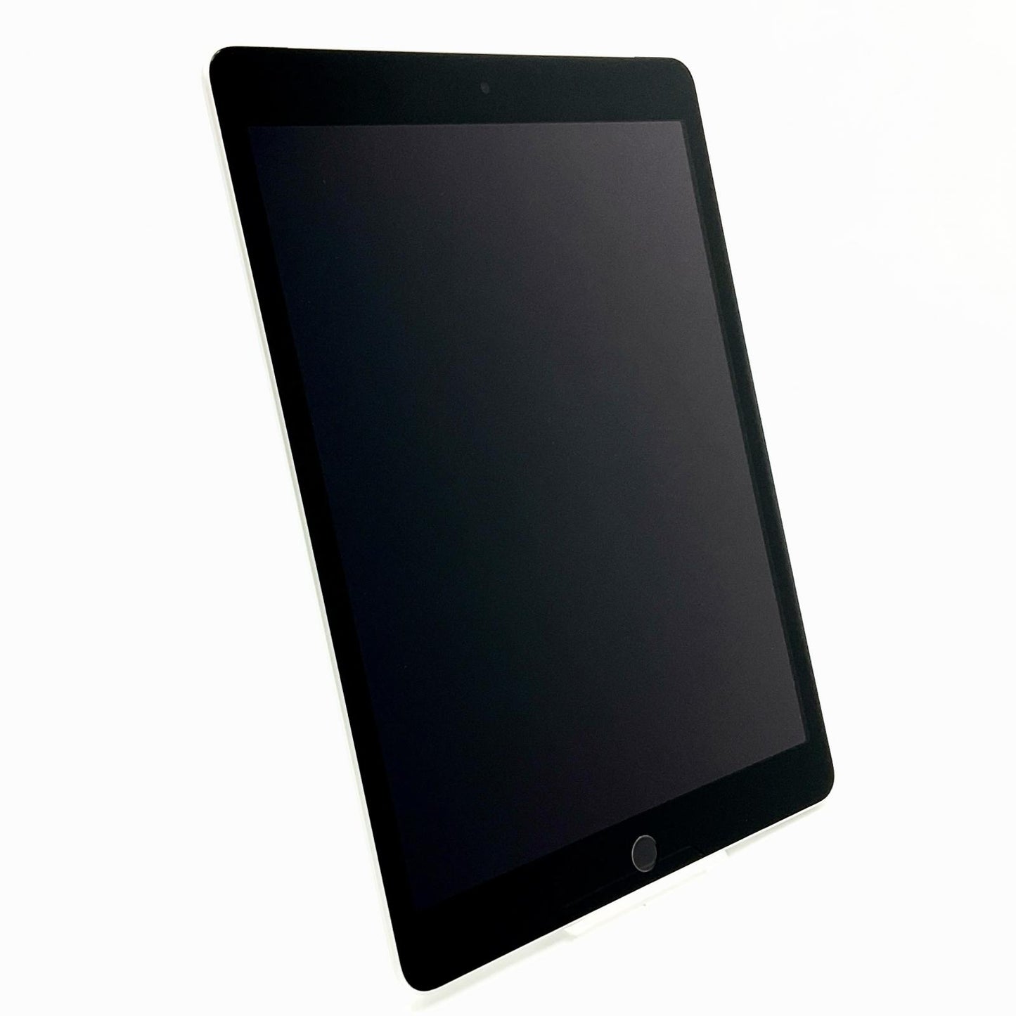 【全額返金保証】【最速発送】Apple iPad iPad 10.2インチ 第9世代 64GB シルバー WiFi+Cellular au 白ロム 美品 動作確認済
