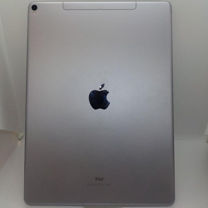 【全額返金保証】【最速発送】Apple iPad Pro 12.9インチ 第2世代 512GB シルバー Wi-Fi docomo SIMフリー 白ロム 動作確認済