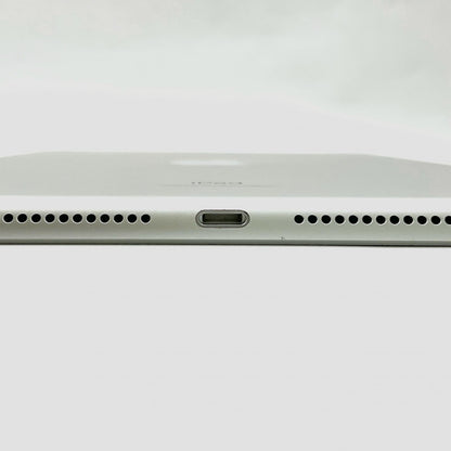 【全額返金保証】【最速発送】Apple iPad iPad 10.2インチ 第9世代 64GB シルバー WiFi+Cellular au 白ロム 動作確認済