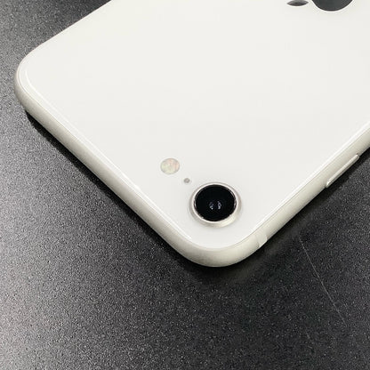 【全額返金保証】【最速発送】Apple iPhone iPhone SE（第3世代） 64GB ホワイト SIMフリー 白ロム 動作確認済 87%