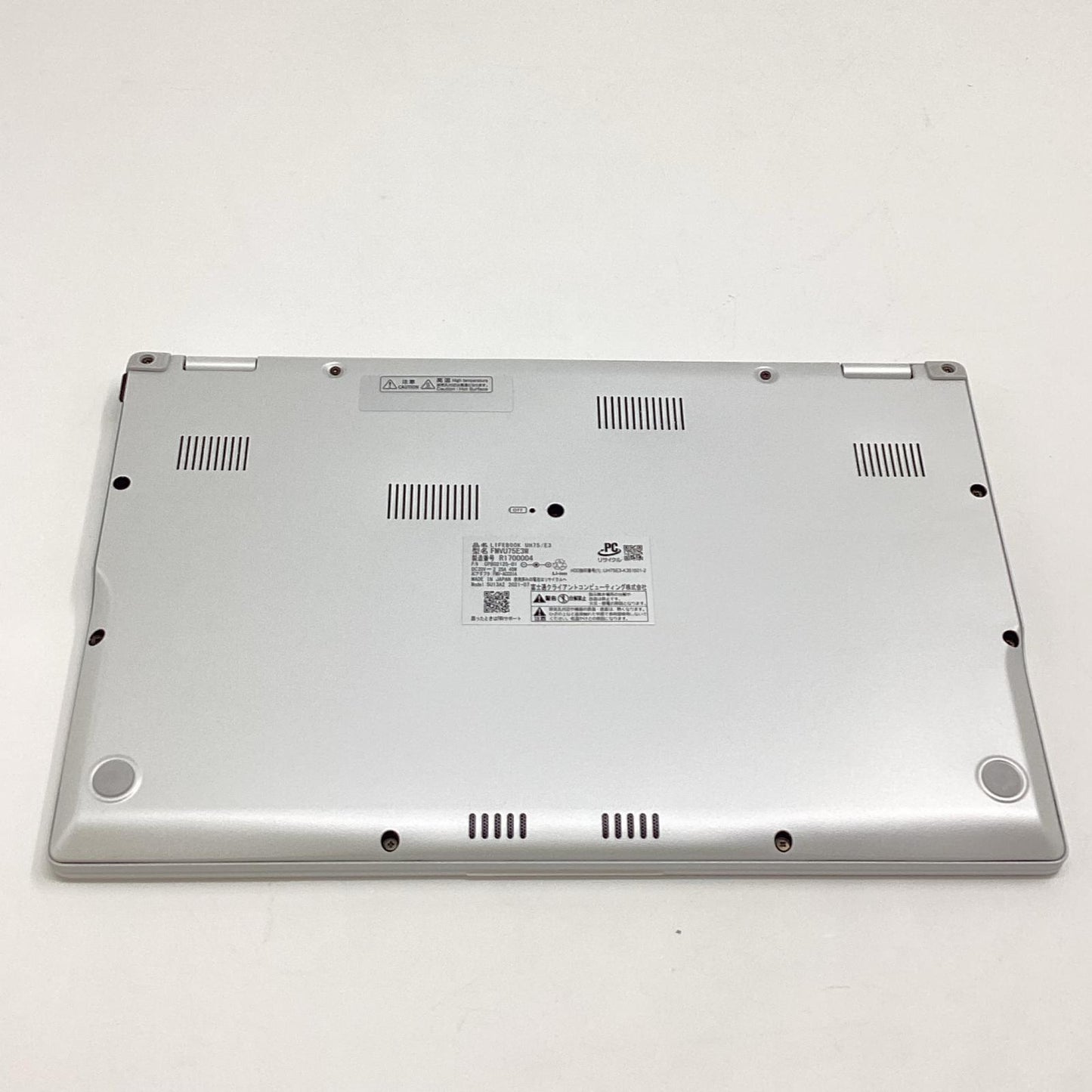 【全額返金保証】【最速発送】FUJITSU LIFEBOOK UH Series FMVU75E3W AMD Ryzen 7 4700U with Radeon Graphics 2.00GHz 8GB M.2 SSD 256GB 83% 動作確認済