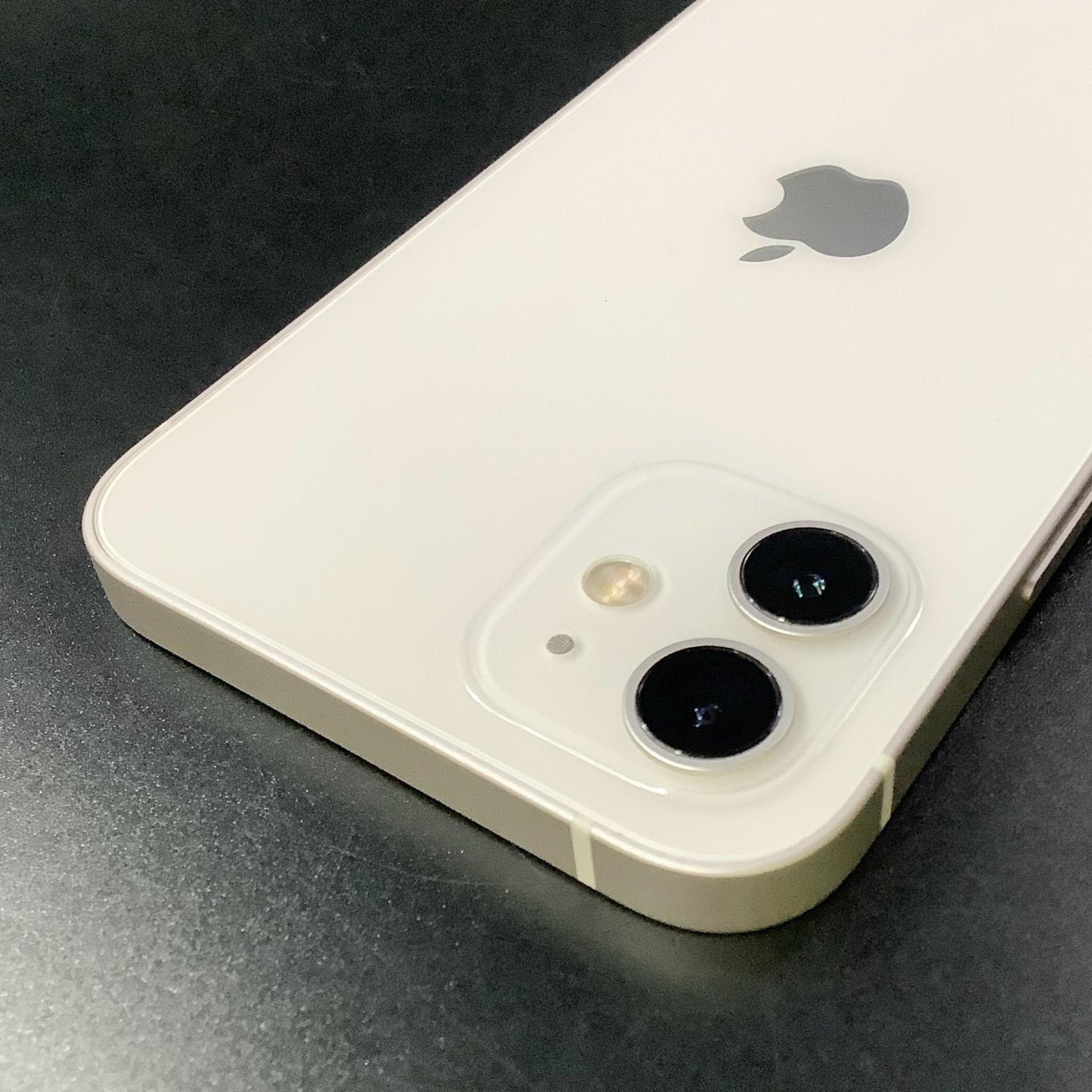 【全額返金保証】【最速発送】Apple iPhone iPhone 12 128GB ホワイト 白ロム 動作確認済 81%