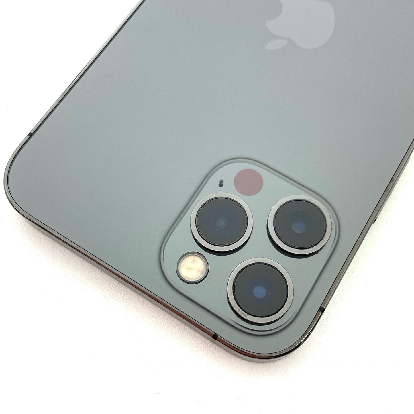 【全額返金保証】【最速発送】Apple iPhone iPhone 12 Pro 256GB グラファイト docomo 白ロム 動作確認済 87%