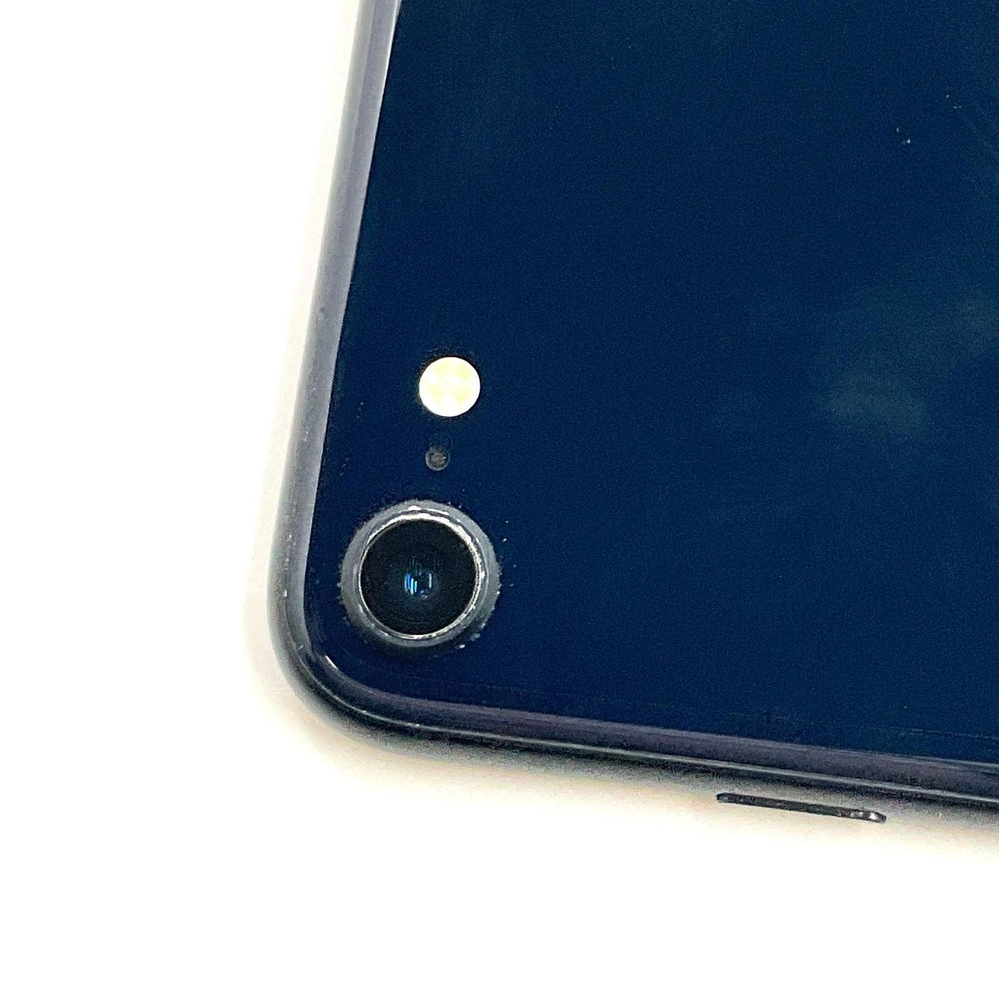 【全額返金保証】【最速発送】Apple iPhone iPhone SE（第3世代） 64GB ミッドナイト docomo SIMフリー 動作確認済 86%