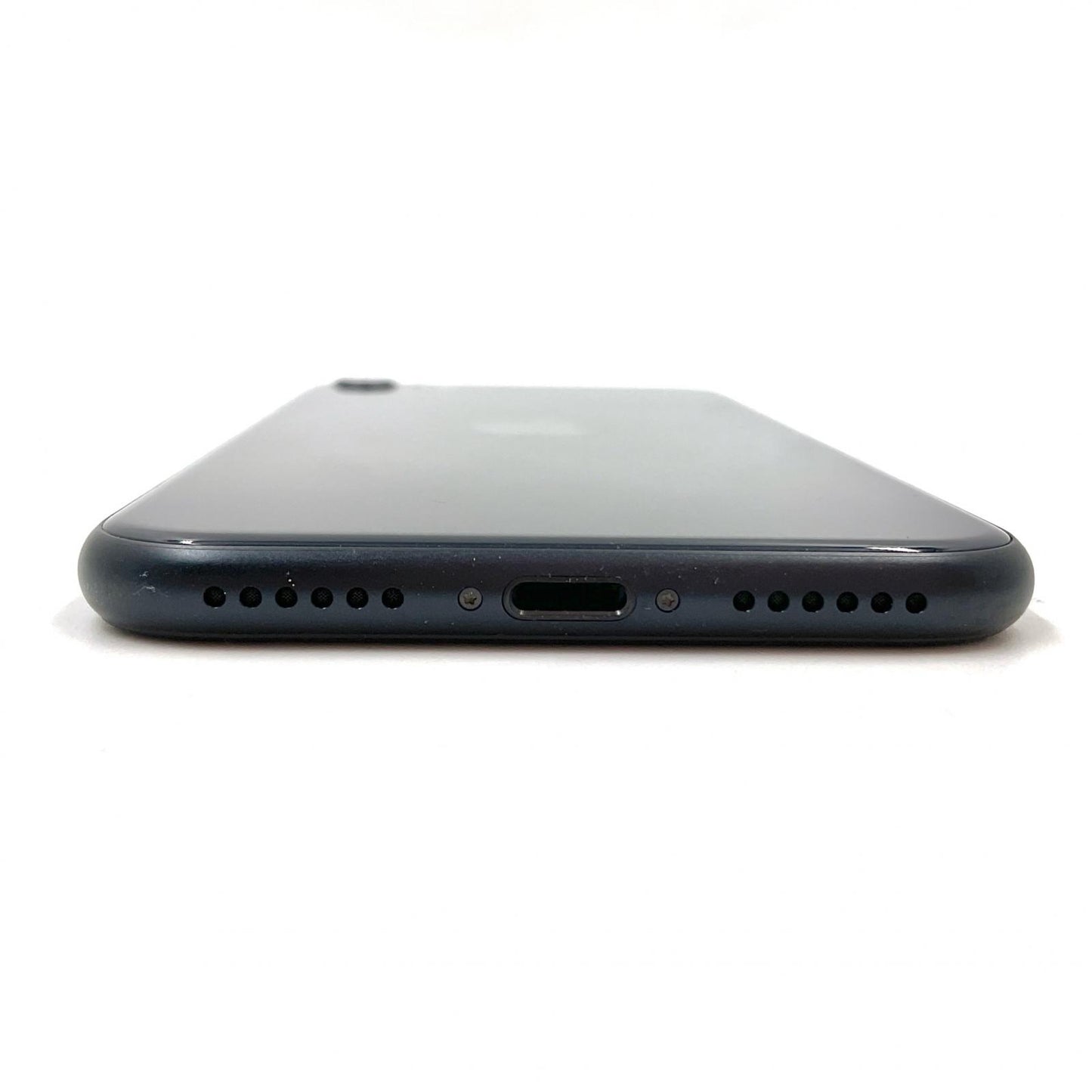 【全額返金保証】【最速発送】Apple iPhone iPhone SE（第3世代） 64GB ミッドナイト docomo SIMフリー 超美品 動作確認済 100%