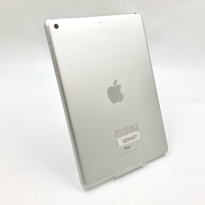 【全額返金保証】【最速発送】Apple iPad 第6世代 32GB シルバー Wi-Fi 動作確認済