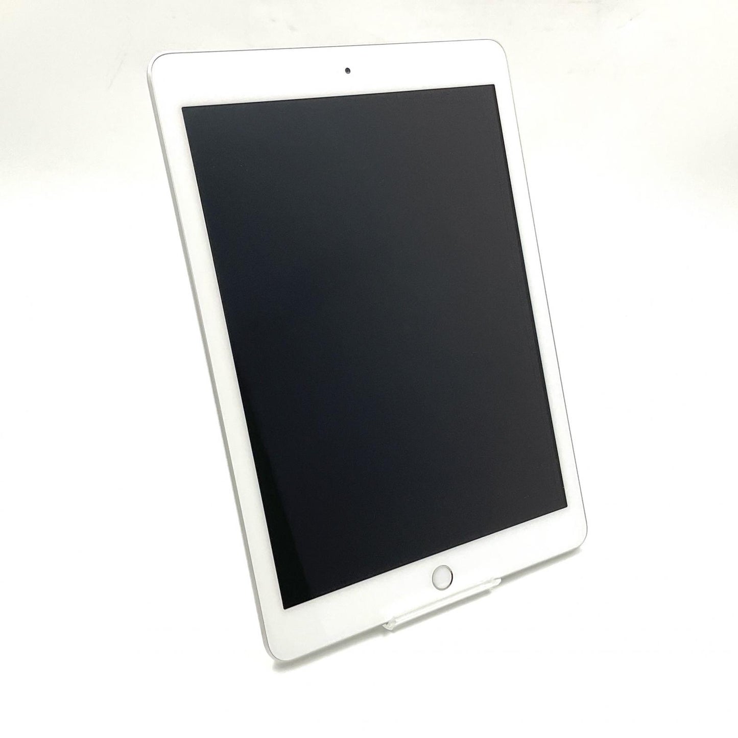 【全額返金保証】【最速発送】Apple iPad 第6世代 32GB シルバー Wi-Fi 動作確認済