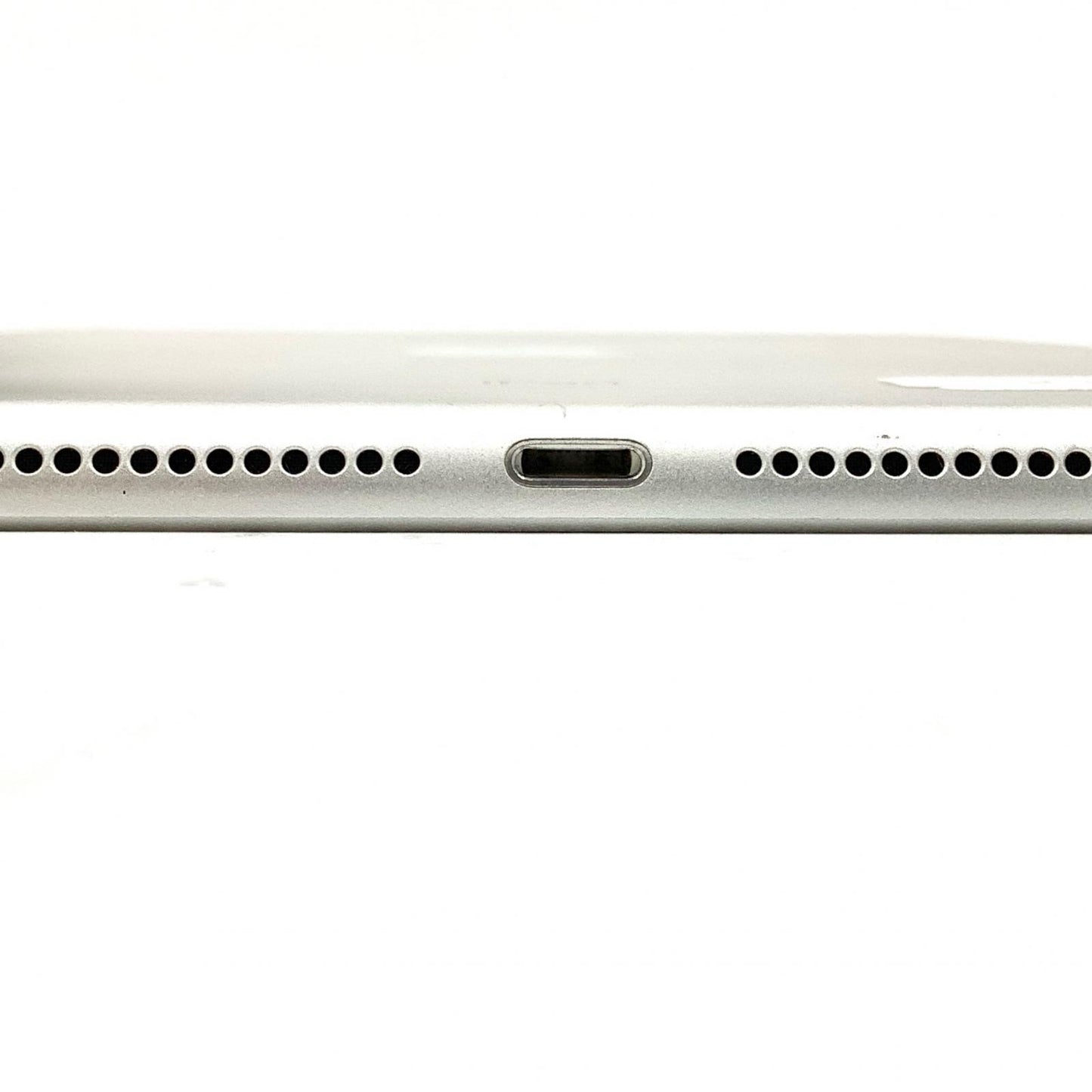 【全額返金保証】【最速発送】Apple iPad 第6世代 32GB シルバー Wi-Fi 動作確認済