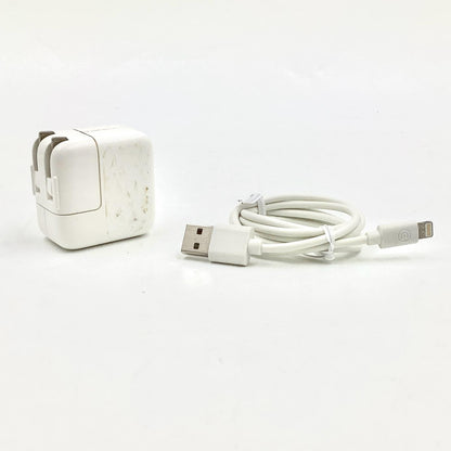 【全額返金保証】【最速発送】Apple iPad 第6世代 32GB シルバー Wi-Fi 動作確認済