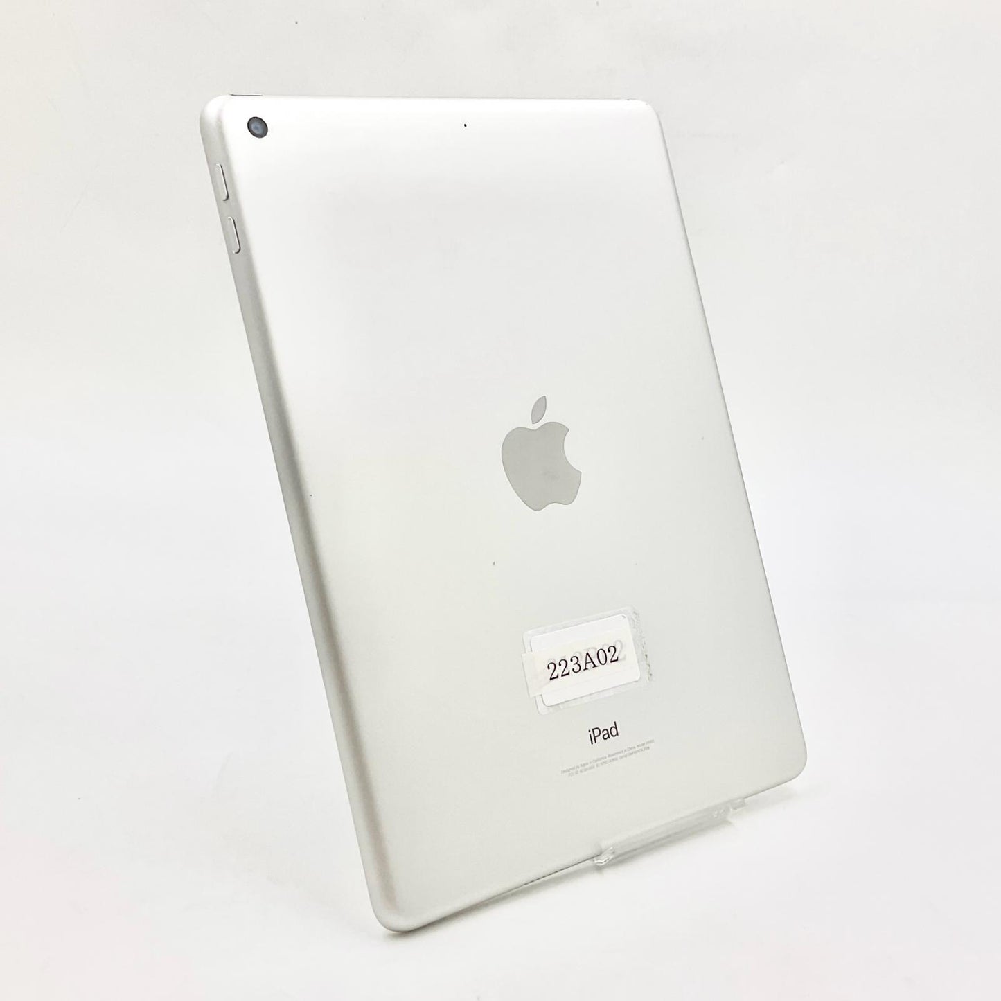 【全額返金保証】【最速発送】Apple iPad 第6世代 32GB シルバー Wi-Fi 動作確認済