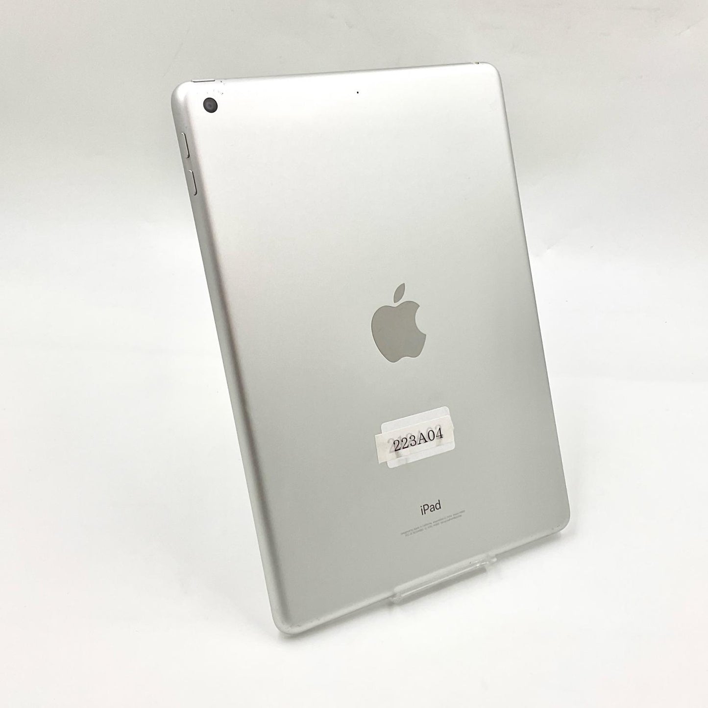【全額返金保証】【最速発送】Apple iPad 第6世代 32GB シルバー Wi-Fi 動作確認済