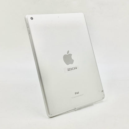 【全額返金保証】【最速発送】Apple iPad 第6世代 32GB シルバー Wi-Fi 動作確認済