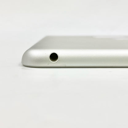 【全額返金保証】【最速発送】Apple iPad 第6世代 32GB シルバー Wi-Fi 動作確認済