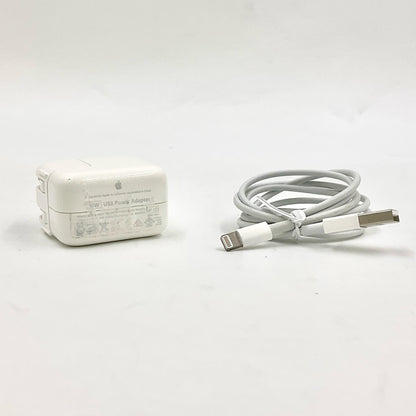 【全額返金保証】【最速発送】Apple iPad 第6世代 32GB シルバー Wi-Fi 動作確認済