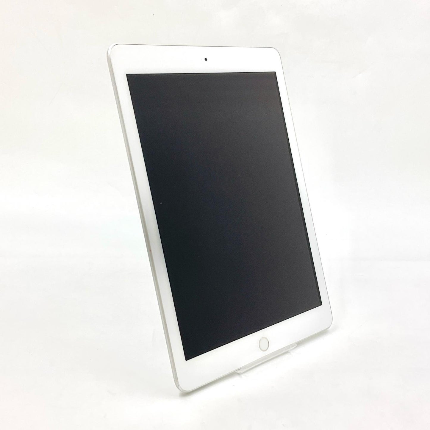 【全額返金保証】【最速発送】Apple iPad 第6世代 32GB シルバー Wi-Fi 動作確認済