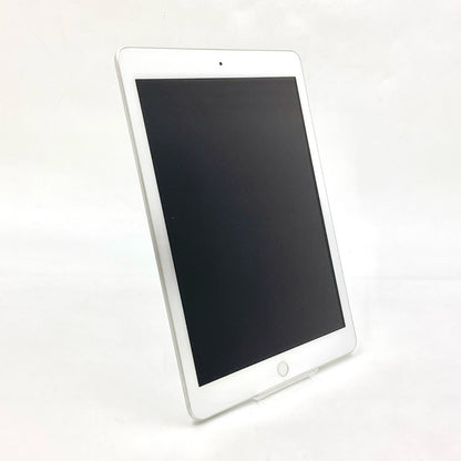 【全額返金保証】【最速発送】Apple iPad 第6世代 32GB シルバー Wi-Fi 動作確認済