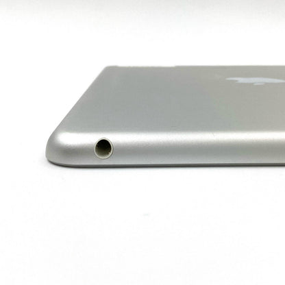 【全額返金保証】【最速発送】Apple iPad 第6世代 32GB シルバー Wi-Fi 動作確認済
