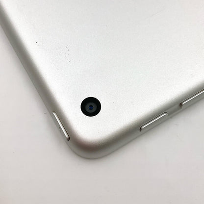 【全額返金保証】【最速発送】Apple iPad 第6世代 32GB シルバー Wi-Fi 動作確認済