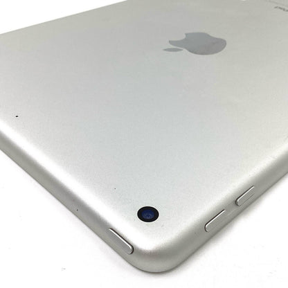 【全額返金保証】【最速発送】Apple iPad 第6世代 32GB シルバー Wi-Fi 動作確認済