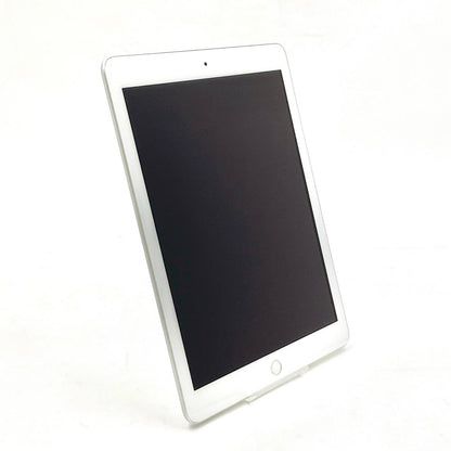 【全額返金保証】【最速発送】Apple iPad 第6世代 32GB シルバー Wi-Fi 動作確認済