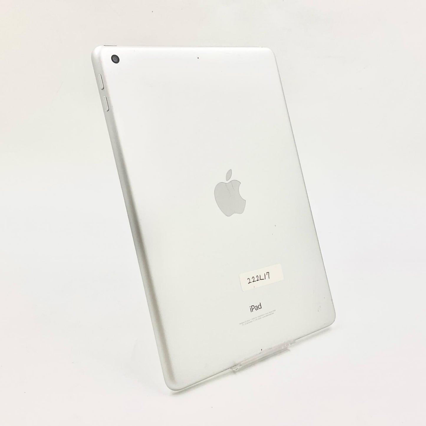 【全額返金保証】【最速発送】Apple iPad 第6世代 32GB シルバー Wi-Fi 動作確認済